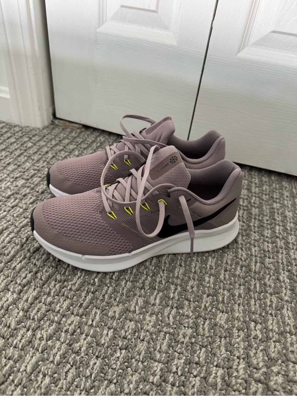 Nike Women's Running Shoes - Dusty Mauve with Black Swoosh